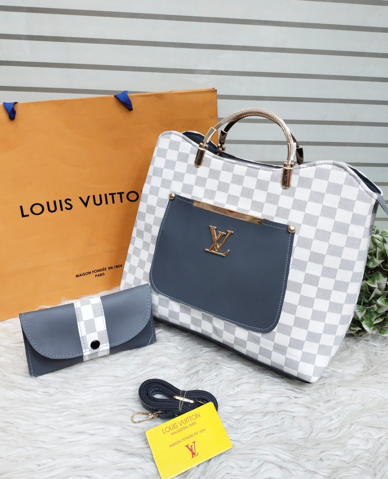 ๐ NEW ARRIVAL ๐๐ LV 2 piece set Handbags For Womens๐