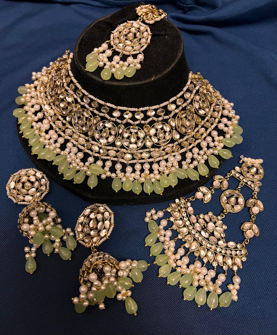 Bridel set
