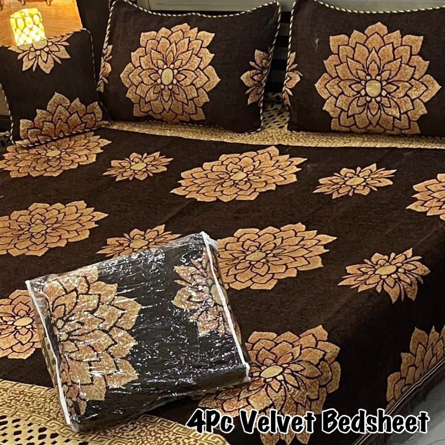 4Pc Velvet Jaquard Bedsheet | King Size