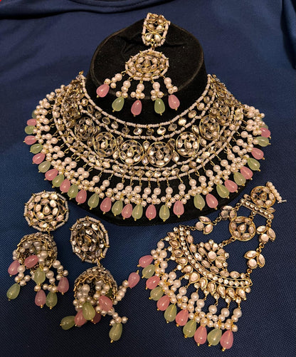 Bridel set