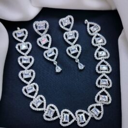 American Diamond🤍🖤 Delicate Design