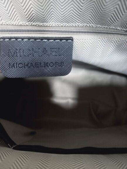 NAME MICHAEL KORS ✨Two piece bag - Image 3