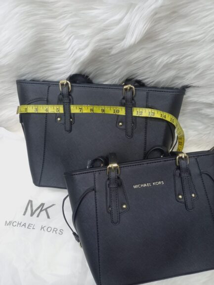 NAME MICHAEL KORS ✨Two piece bag - Image 4