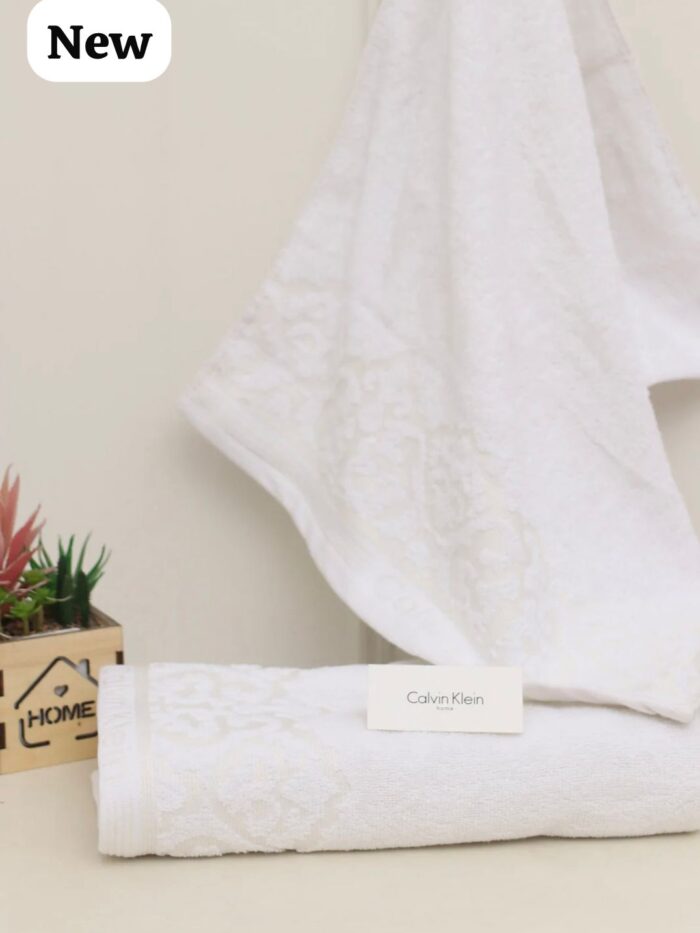 CALVIN KLEIN TOWEL SET