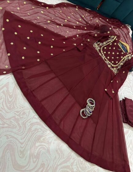 Chiffon maxi - Embd Dupta - Silk pent - Image 3