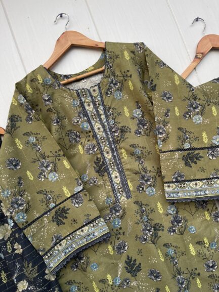 Binsaeed Original(with stamp) Khaddar Fabric - Image 4