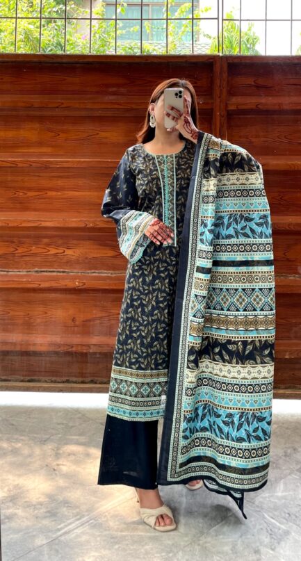 Binsaeed Original(with stamp) Khaddar Fabric - Image 11