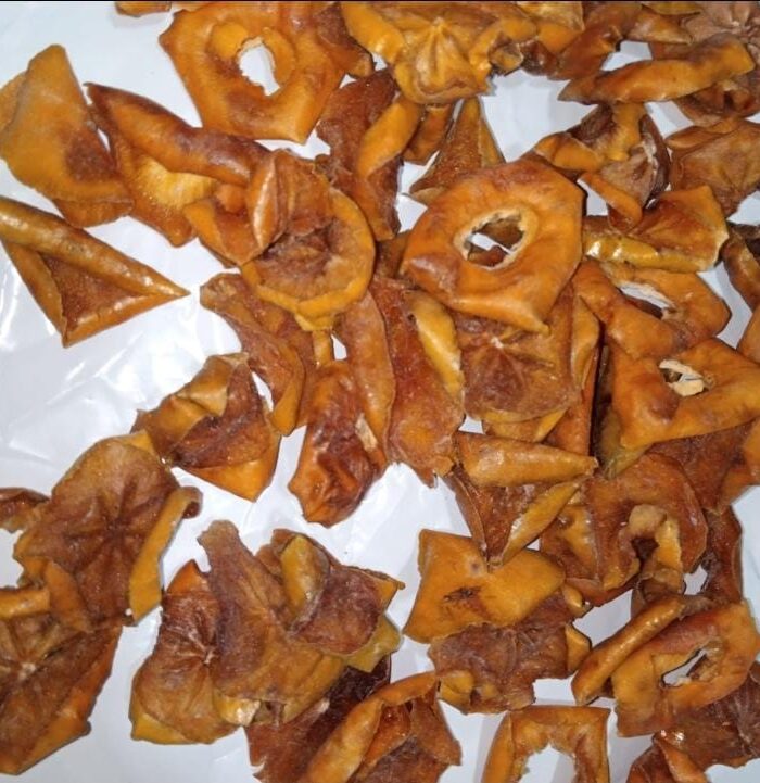 دیسی چاکلیٹ ہرمت المعروف جاپانی پھل