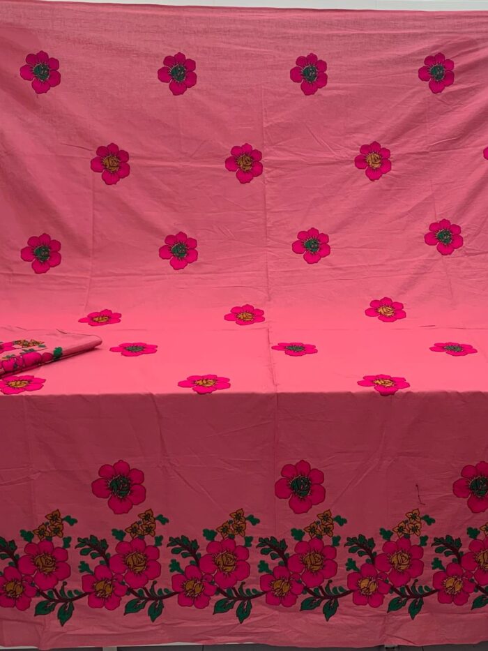 Gulab imbriodad bed sheet