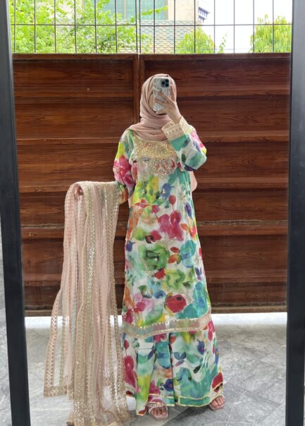 Party wear - Image 5