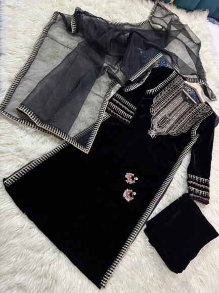 Weeding wear - Image 3