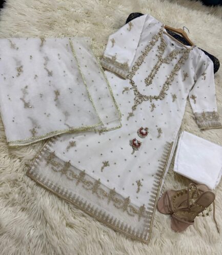 Weeding wear - Image 5