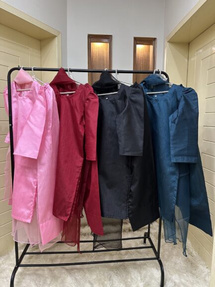 Party wear - Image 9