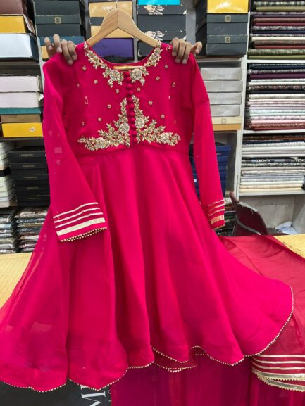 Weeding wear - Image 6