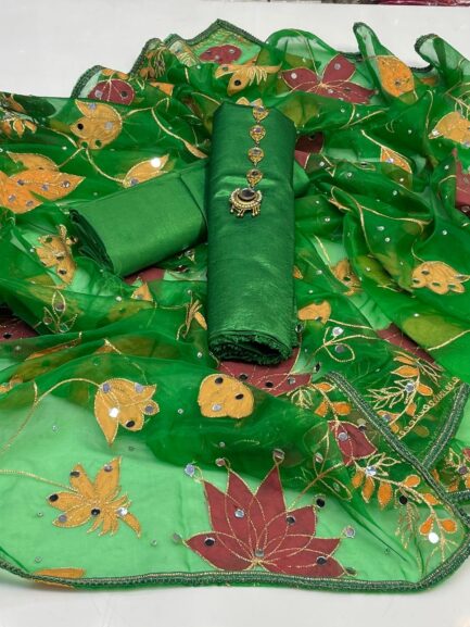 Weeding wear - Image 4