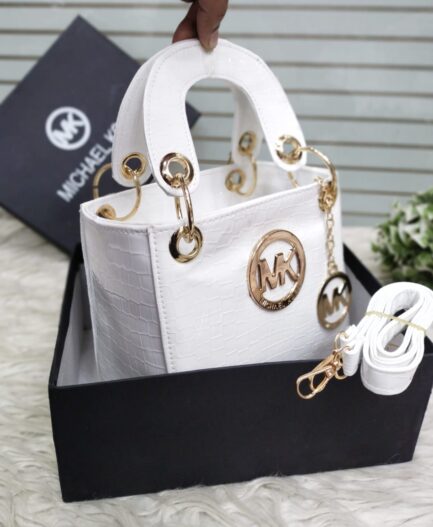 Hand bag