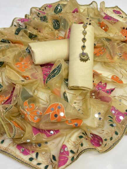 Weeding wear - Image 5