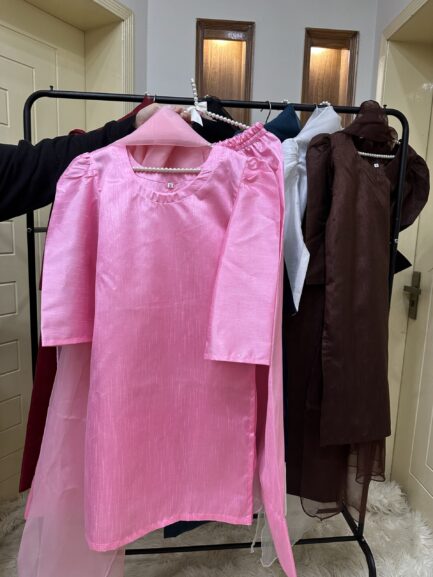 Party wear - Image 2