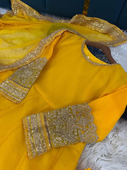 Sequins Tilla embd - Image 8