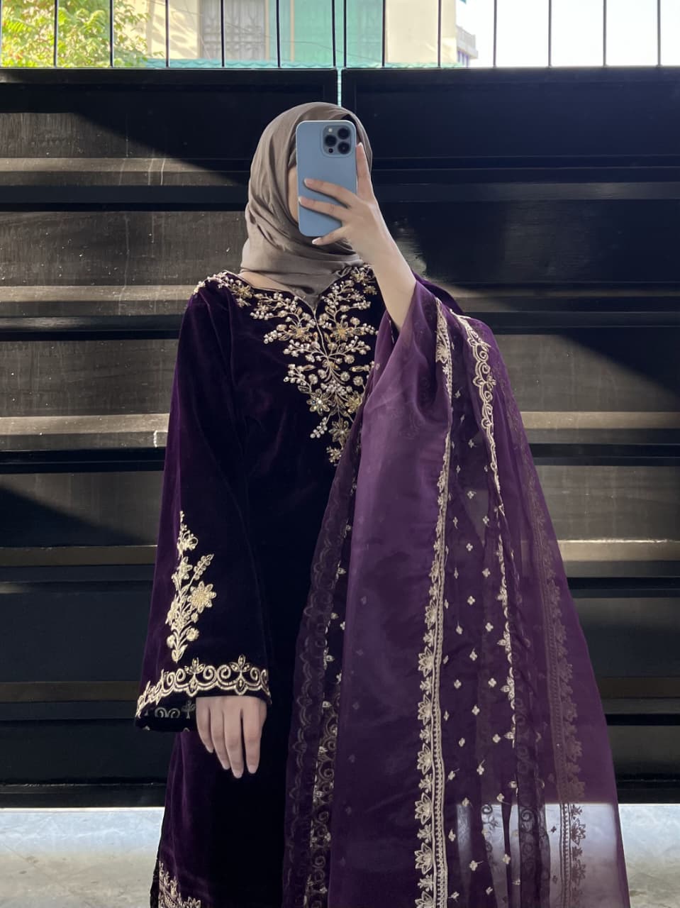 Handmade neckline front back Embroidery - Image 7