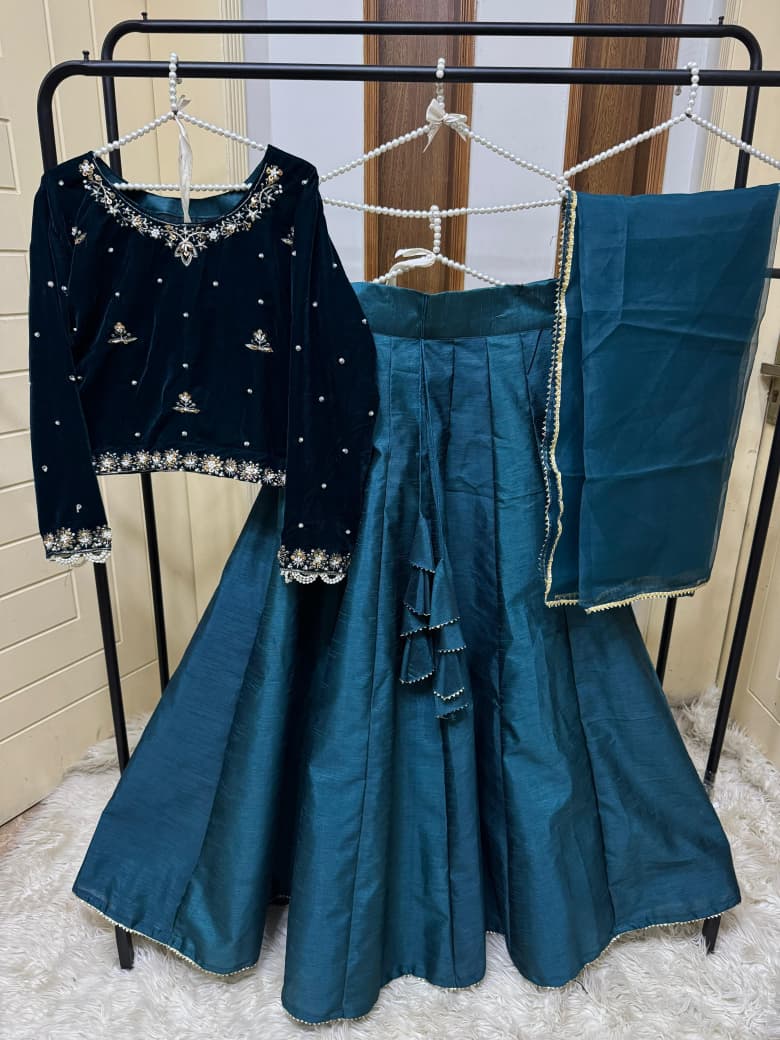 Pure Raw silk Lehnga Embellished with beautiful tussles and gotta Lace - Image 3