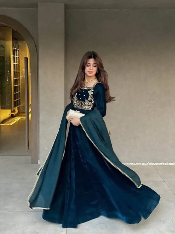 Sequins tilla Embroidery Chiffon Dupta with lace Embellished